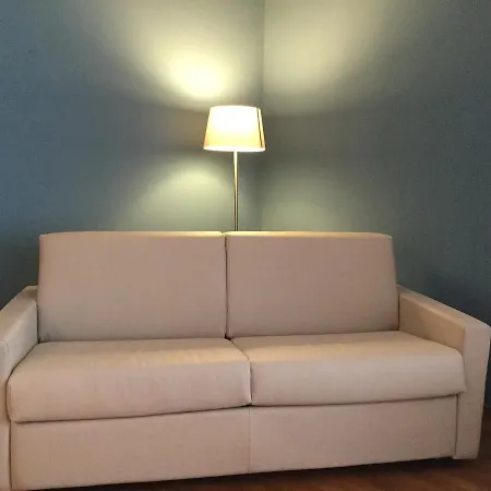 Bluhome Apartman *